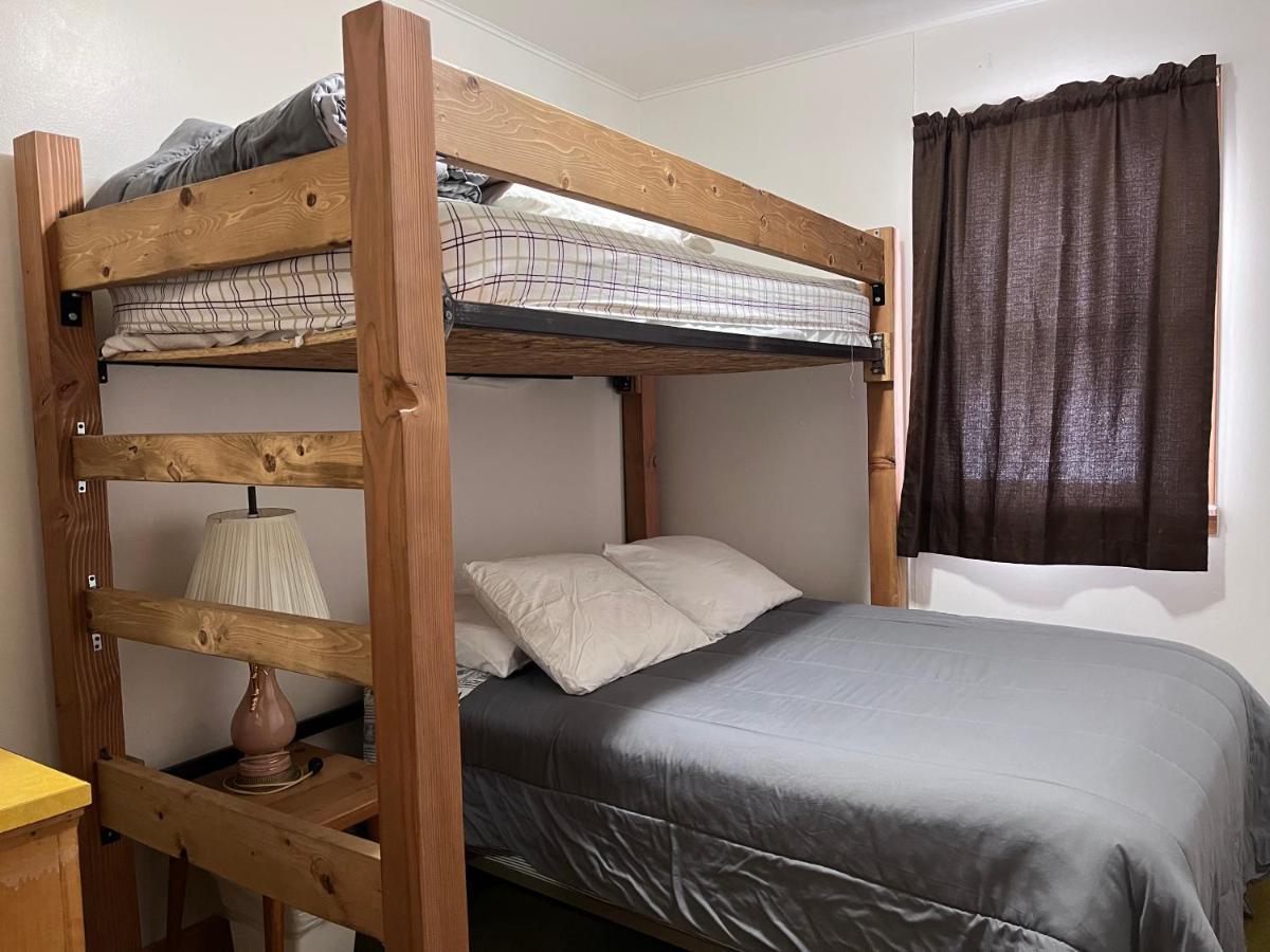 Musky Joe'S Twin Pines Resort New Post Экстерьер фото