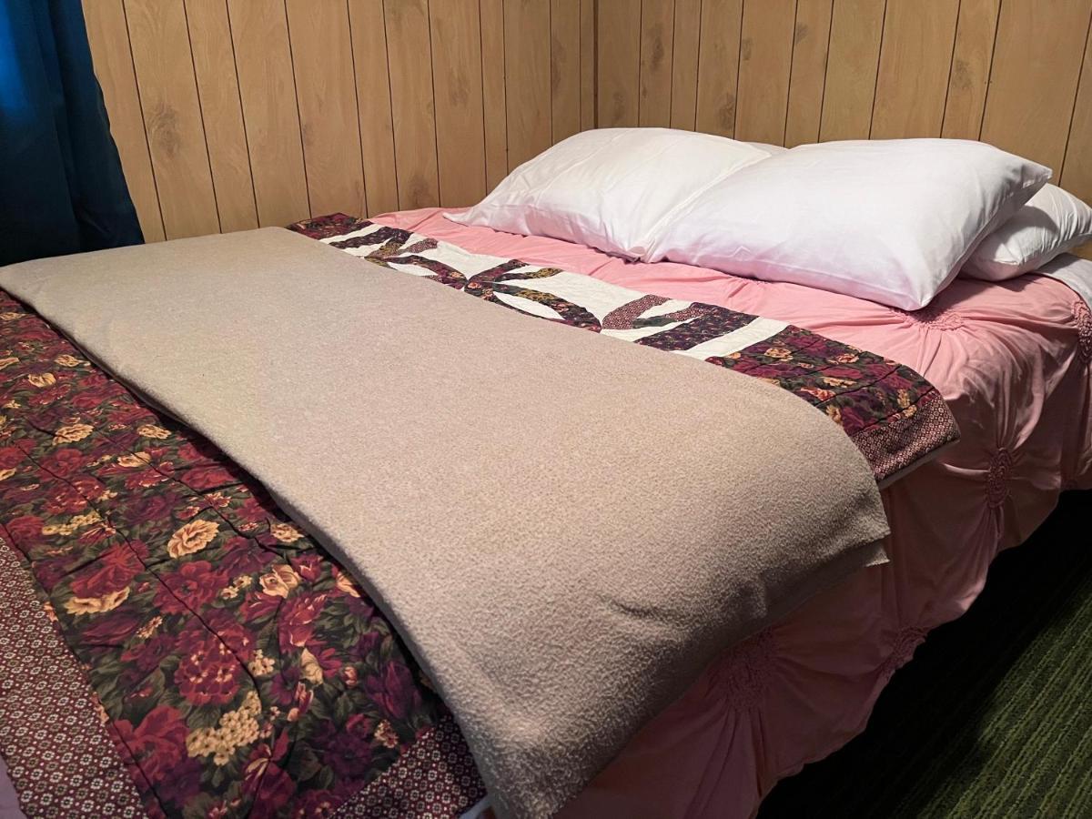 Musky Joe'S Twin Pines Resort New Post Экстерьер фото