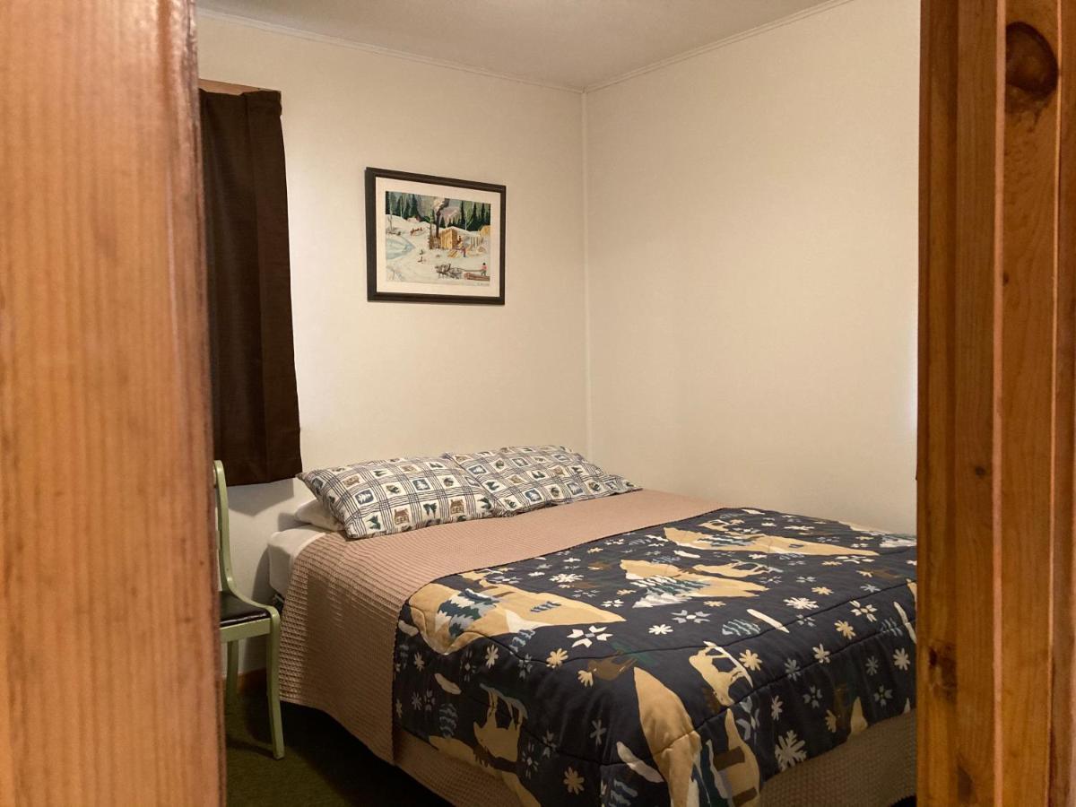 Musky Joe'S Twin Pines Resort New Post Экстерьер фото