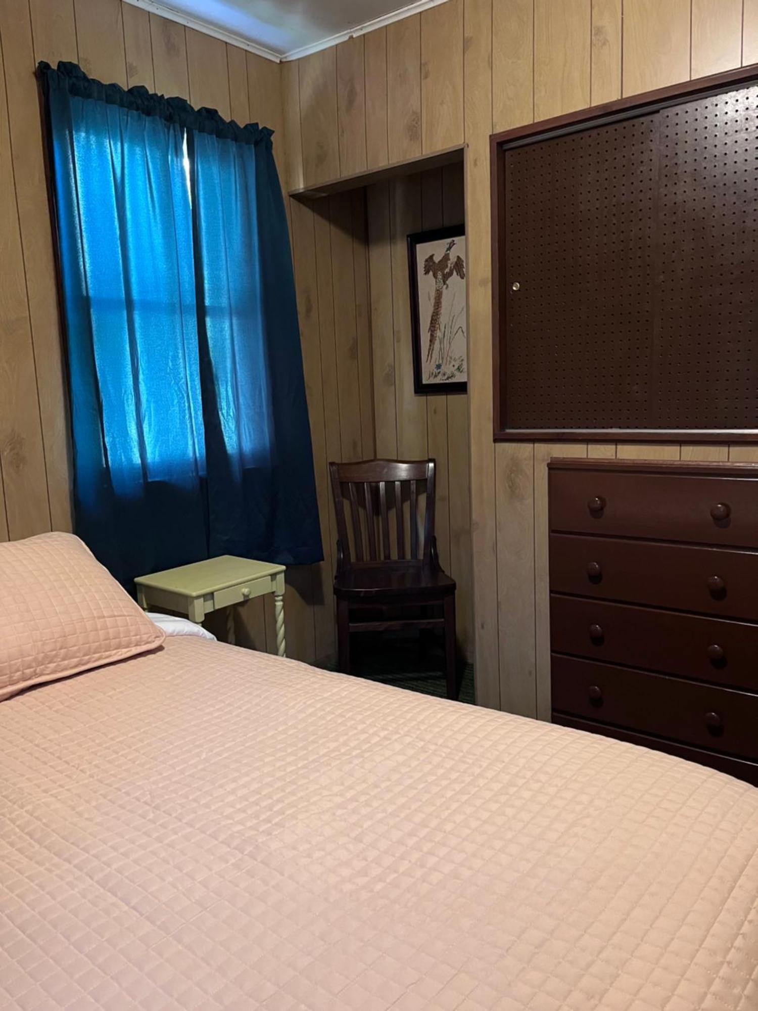 Musky Joe'S Twin Pines Resort New Post Экстерьер фото